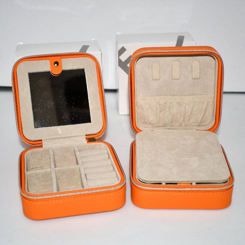 NIB Set of TWO KEINE MARKE Travel Jewelry Organizer in Orange